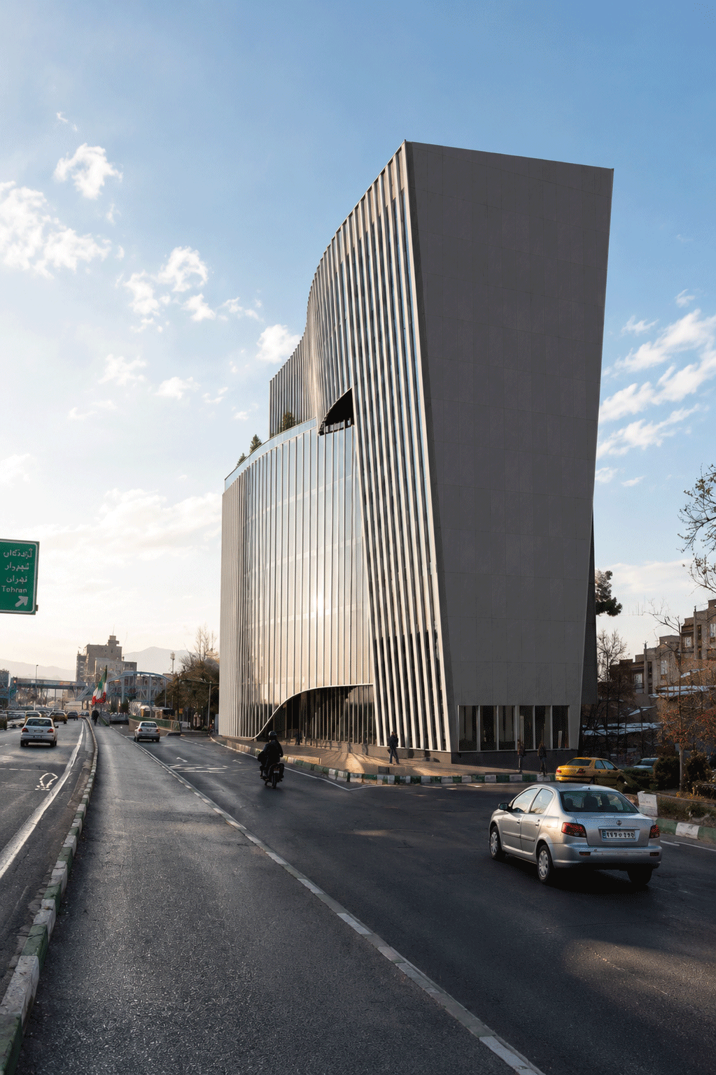 RESALAT OFFICE & COMMERCIAL BUILDING